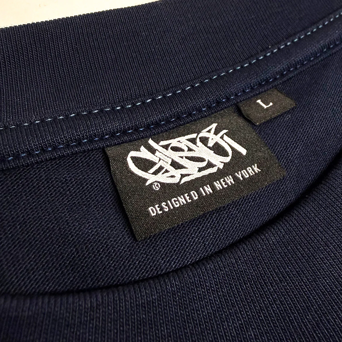 "New Yorker" Graffiti Handstyle - Midnight Navy Blue Heavyweight T-Shirt - Image 5
