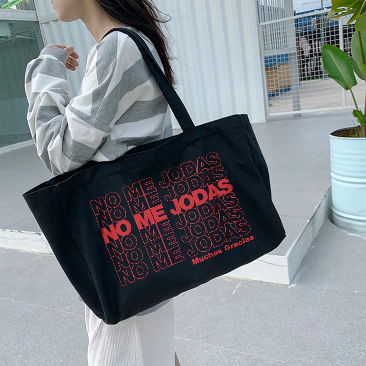 No Me Jodas - X-Large Tote Bag - Image 3