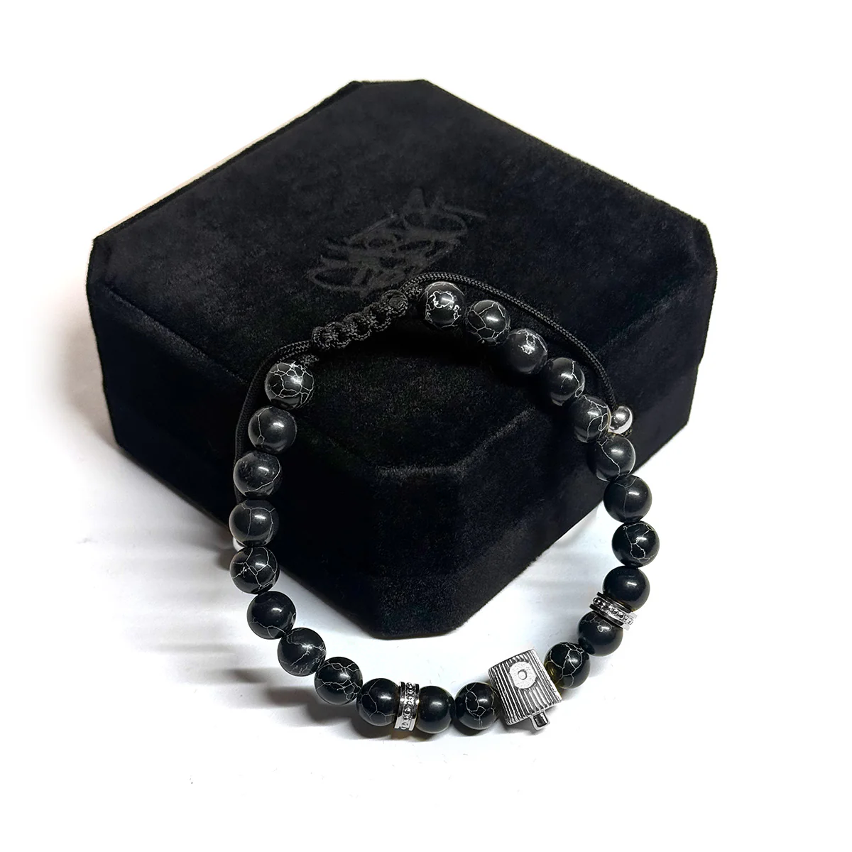NY Fat Cap Beaded Bracelet - Black and Silver - Image 3