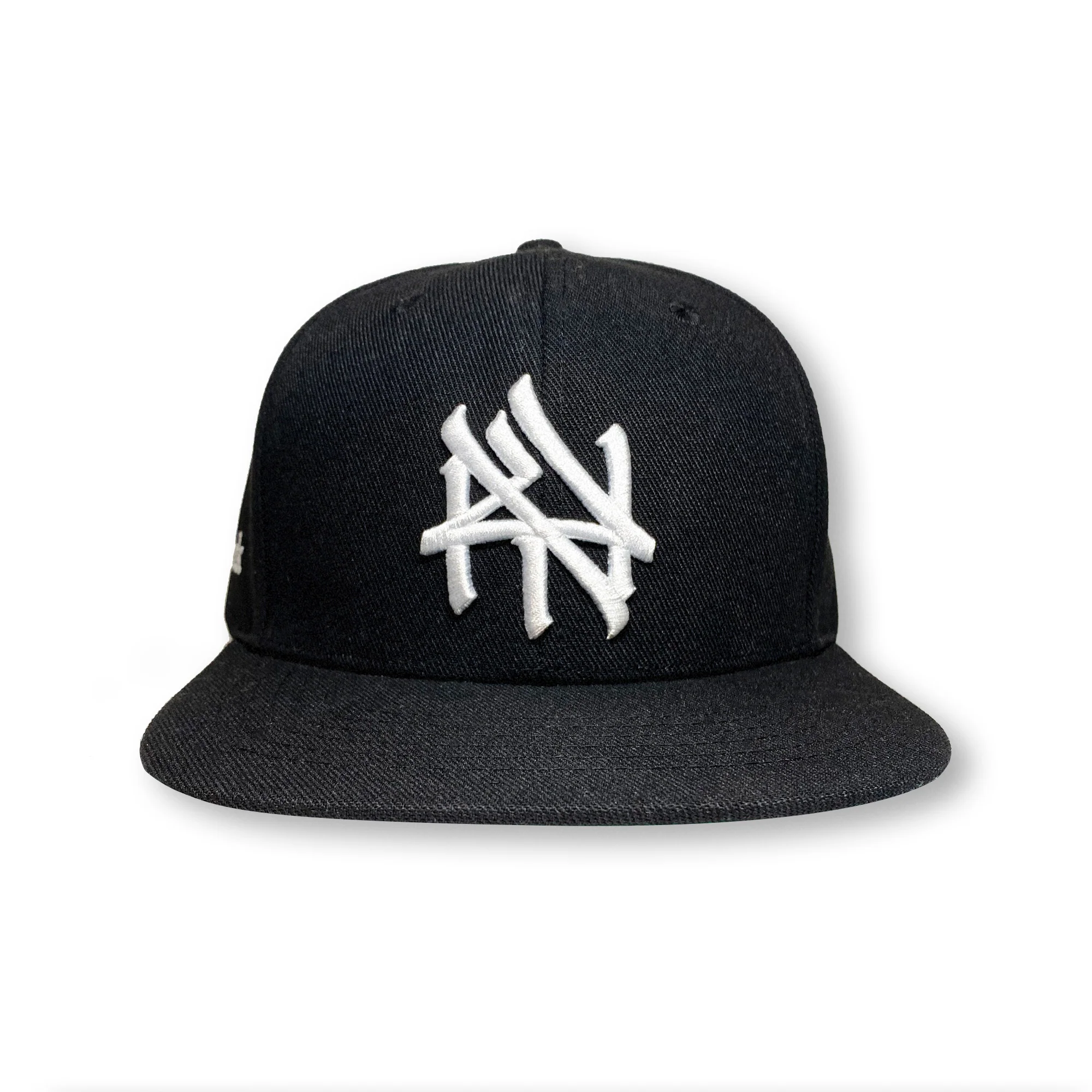 NY Hometown Logo - Black and White Snapback Hat - Image 3